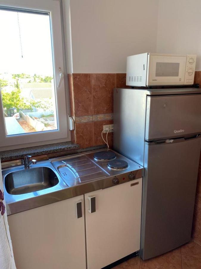 Apartments Ivana With The Pool روفينجسكو سيلو المظهر الخارجي الصورة